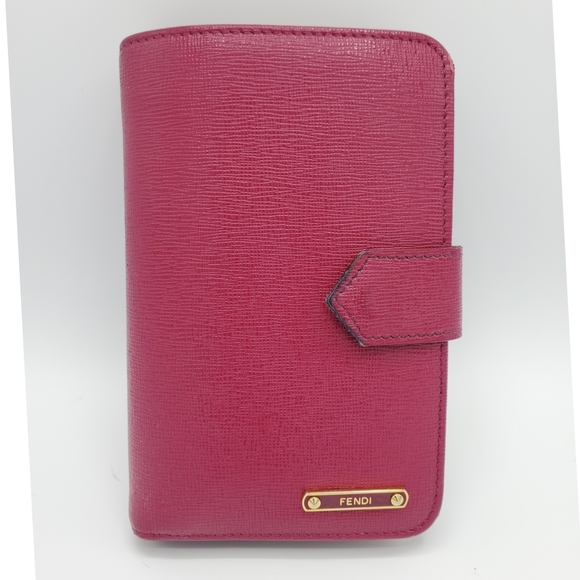 Authentic Preowned Fendi Bifold Wallet - Picture 2 of 9